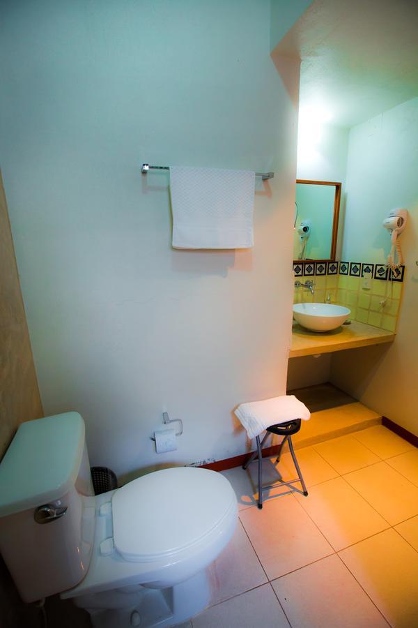 Hostal La Parroquia En Комала Экстерьер фото